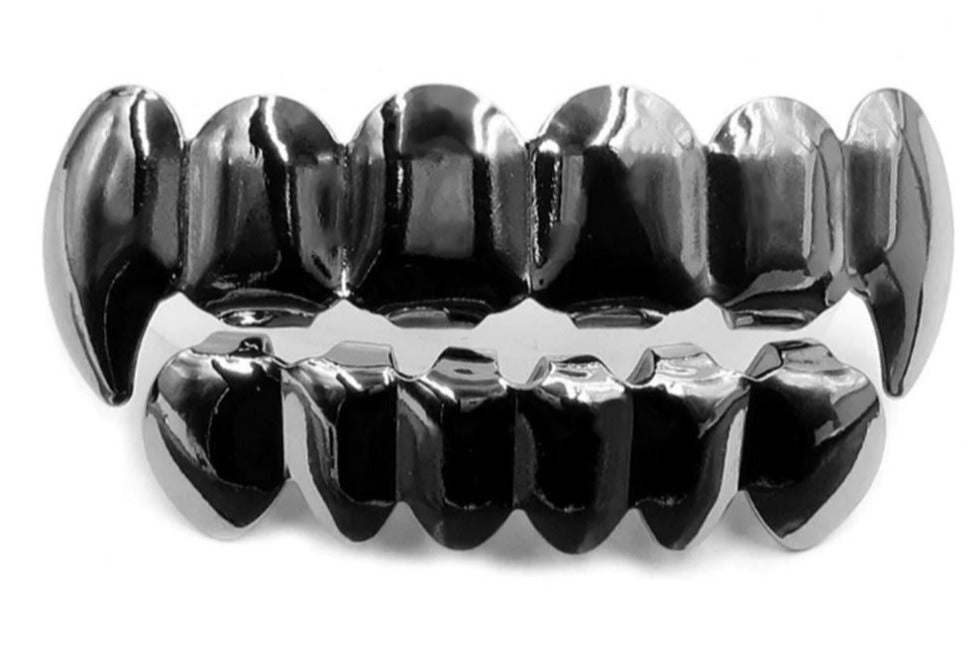 Rhodium Plated Upper & Lower Grillz Set Fangs
