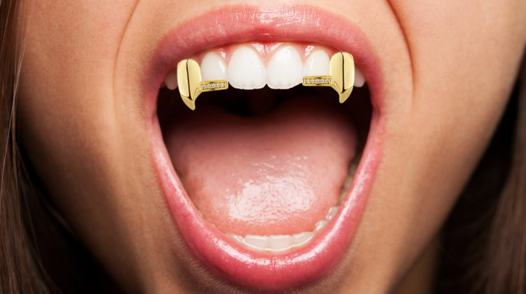 14K Gold Plated Iced Fangs Set 2pc